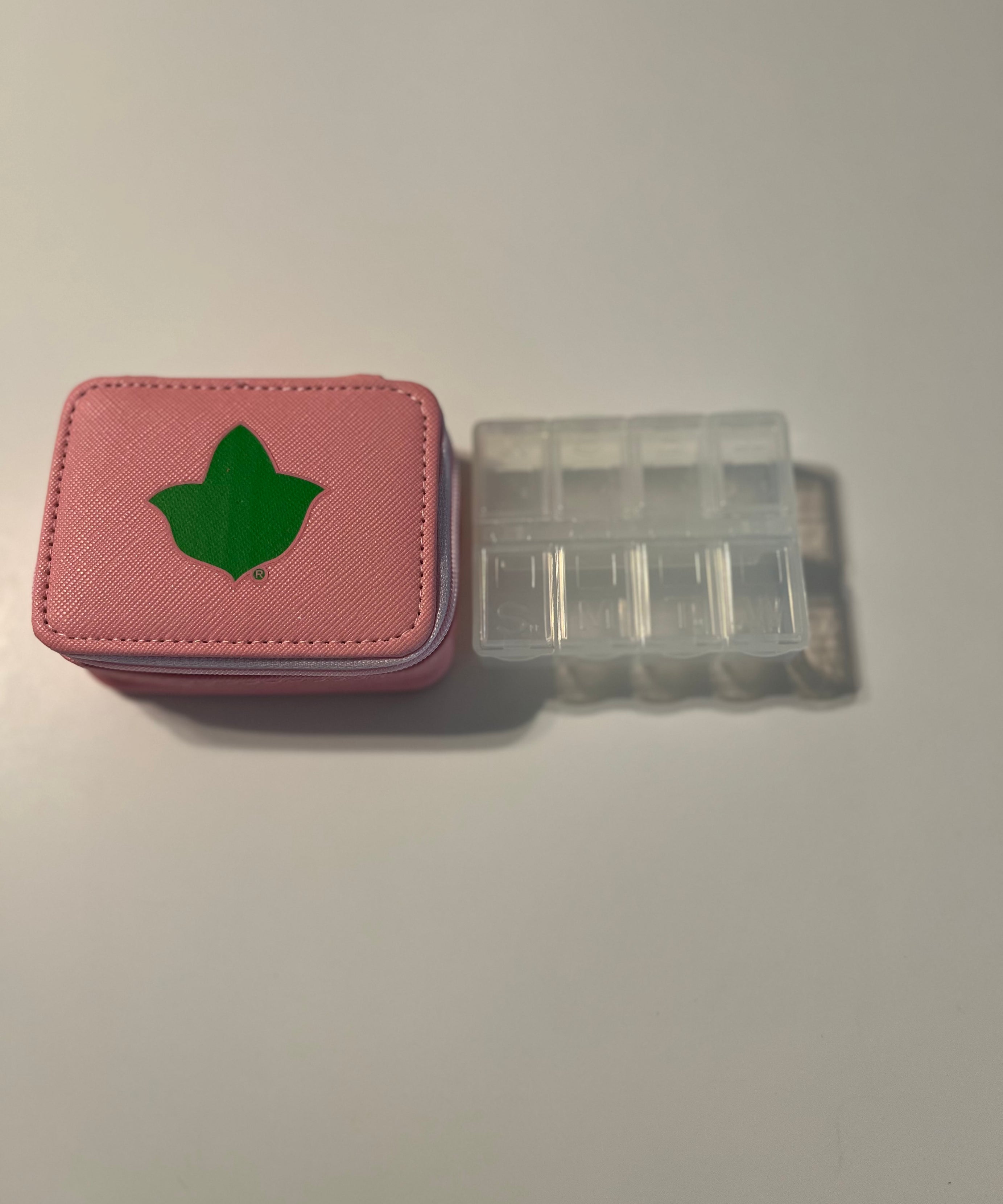 Ivy Pill Box