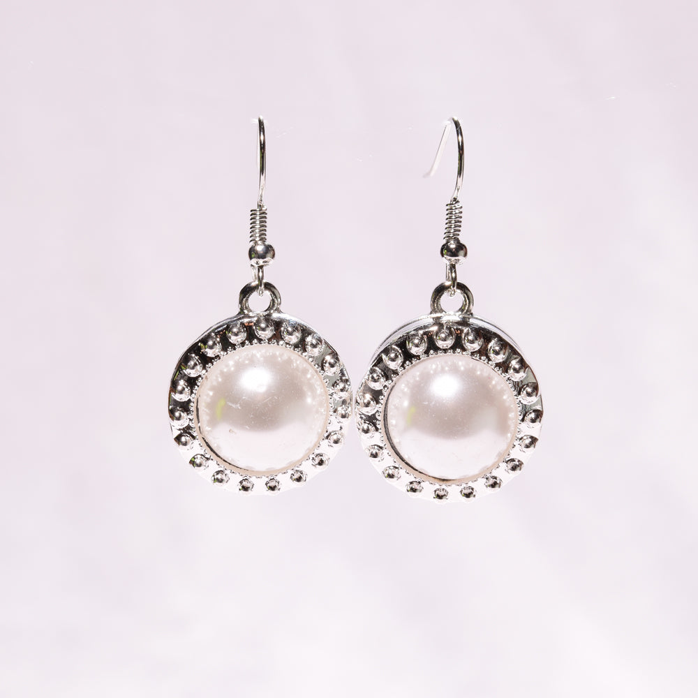 Snap Earring with pearl snap button